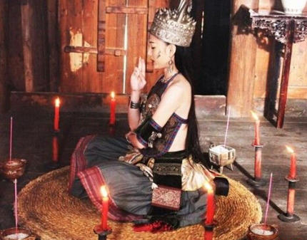 湘西,赶尸,蛊术,洞女