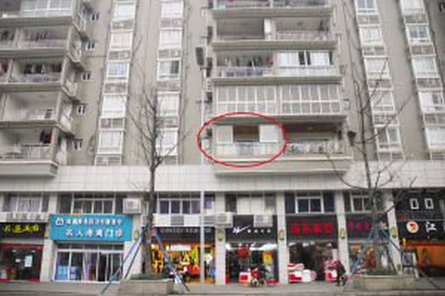荔湾广场砸伤事件