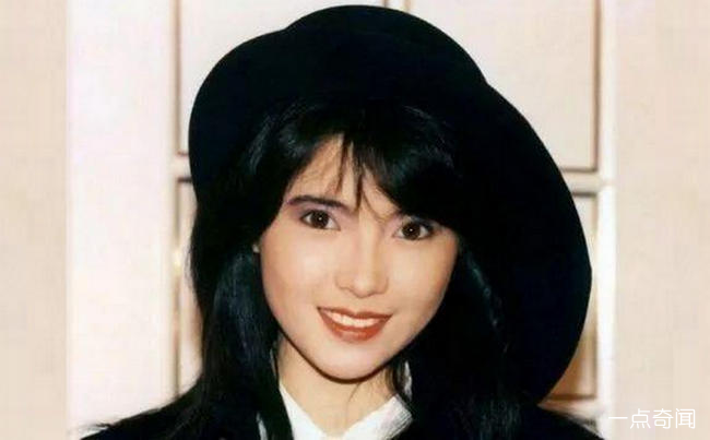 蓝洁瑛