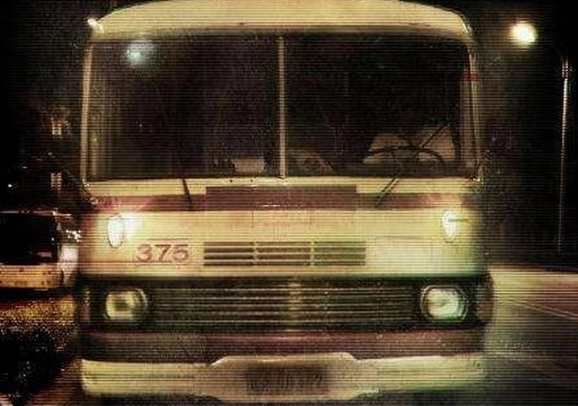 375公共汽车