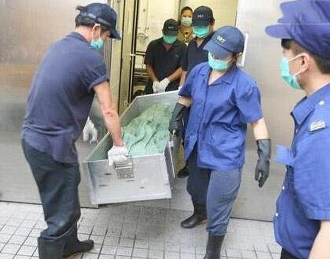 德福花园五尸案